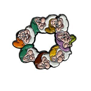 Seven Dwarfs Wreath Lapel Pin Snow White Princess Pin Badge Brooch Jewelry